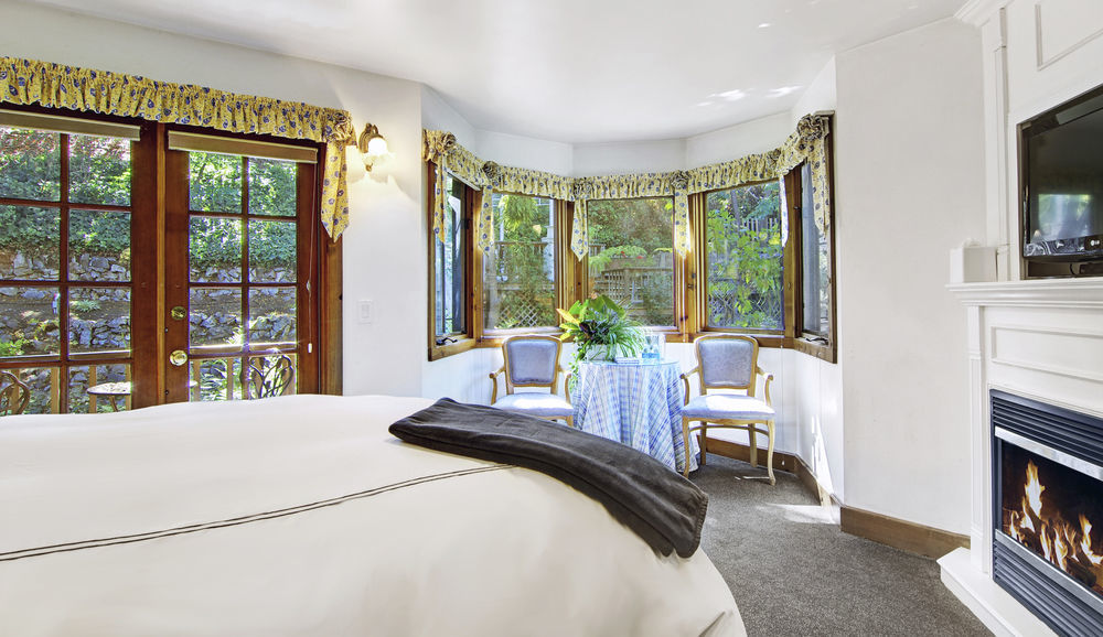The Babbling Brook Inn Санта Круз Екстериор снимка
